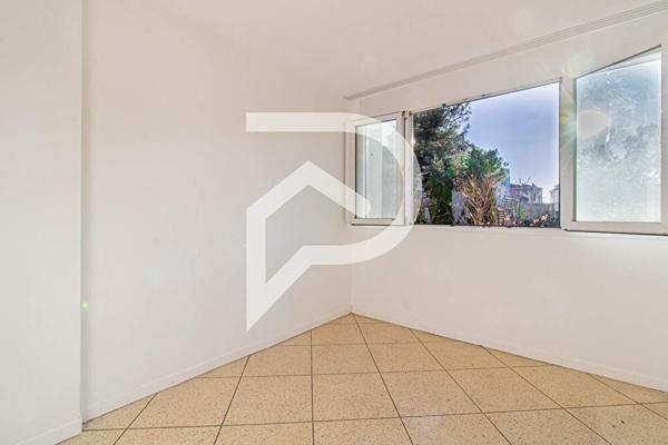 Appartement 4 pièces 72.7 m2