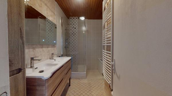 Maison à louer à Echenoz La Méline de 96m²