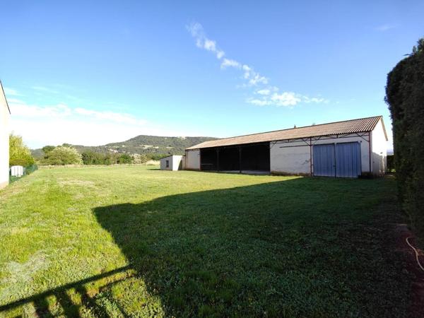 Retour sur le marché, Terrain constructible d'environ 4000m2