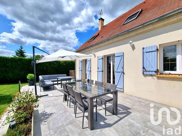 Maison 5 pièces de 161 m² à Janville (28310)