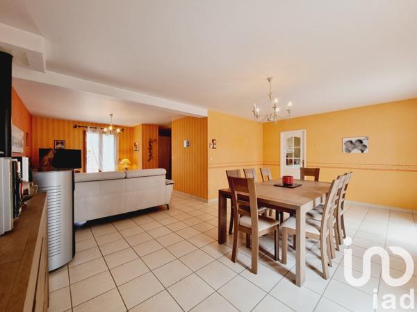 Maison 5 pièces de 161 m² à Janville (28310)