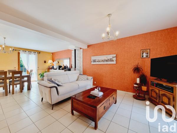 Maison 5 pièces de 161 m² à Janville (28310)