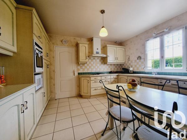 Maison 5 pièces de 161 m² à Janville (28310)