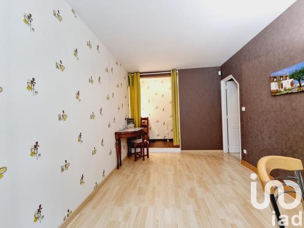 Maison 5 pièces de 161 m² à Janville (28310)