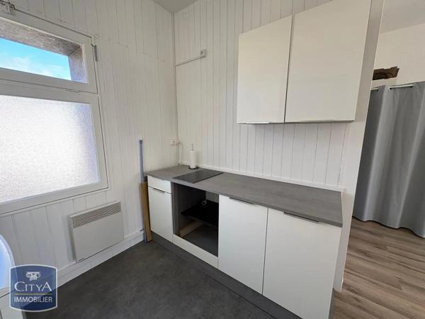Appartement à louer 1 pièce 30.03m² Angoulême (16000)