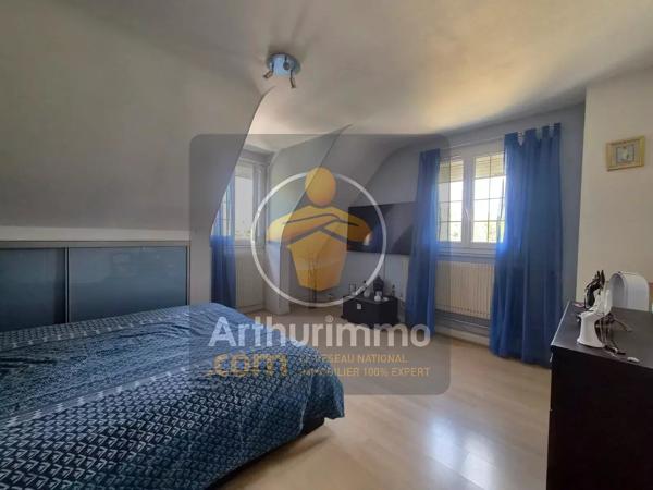 Vente                                                      Maison
                        
                     6 pièces                      135 m2                     à Ormesson-sur-Marne