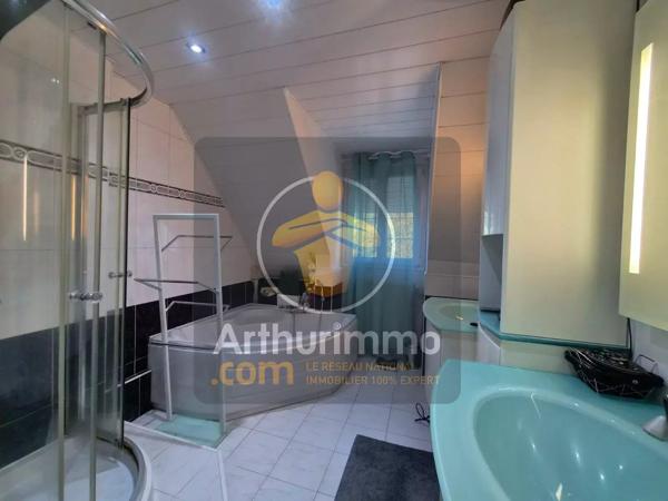 Vente                                                      Maison
                        
                     6 pièces                      135 m2                     à Ormesson-sur-Marne