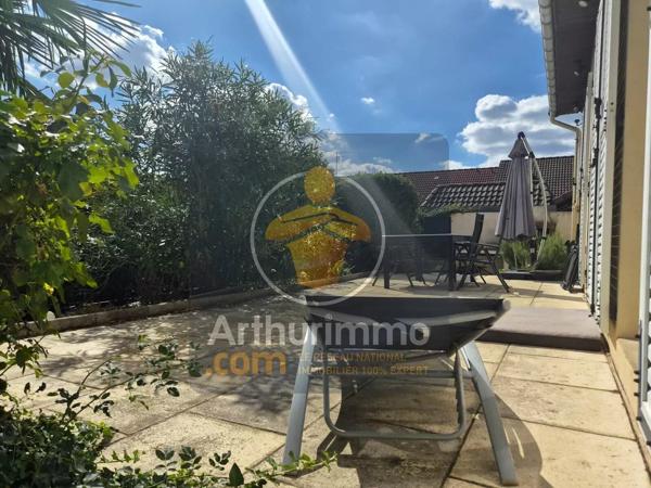 Vente                                                      Maison
                        
                     6 pièces                      135 m2                     à Ormesson-sur-Marne