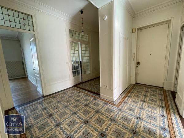 Appartement à louer 3 pièces 91.83m²