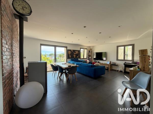 Maison à vendre 5 pièces 111 m² Saint-Raphaël