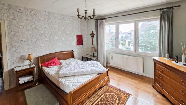 Grande maison à rénover - 170 m² - Terrain de 670 m²