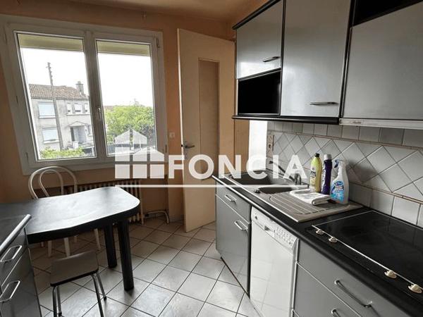 À vendre Maison 4 pièces 93 m² - Poitiers 86000