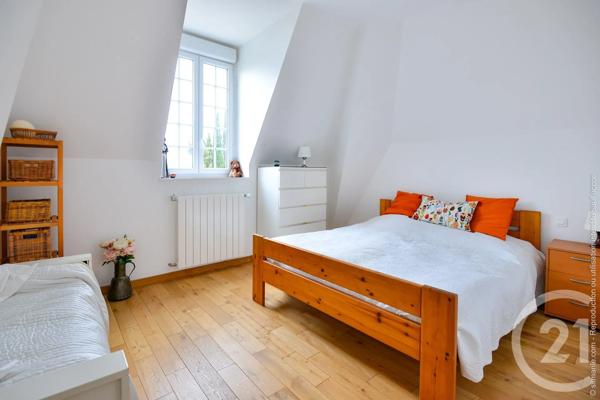 Appartement F4 à vendre  4 pièces - 92,64 m 2   CORMEILLES EN PARISIS  - 95