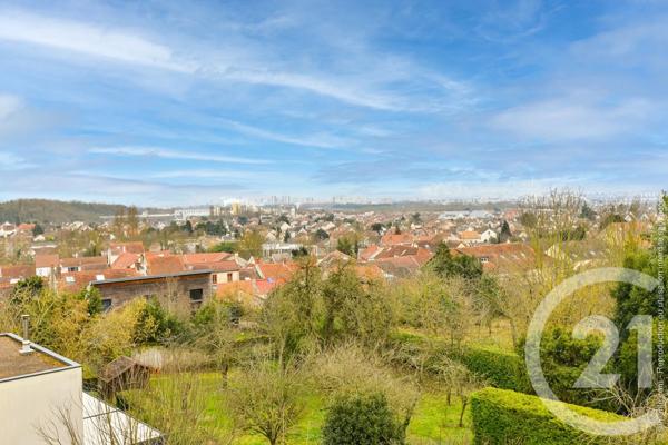 Appartement F4 à vendre  4 pièces - 92,64 m 2   CORMEILLES EN PARISIS  - 95