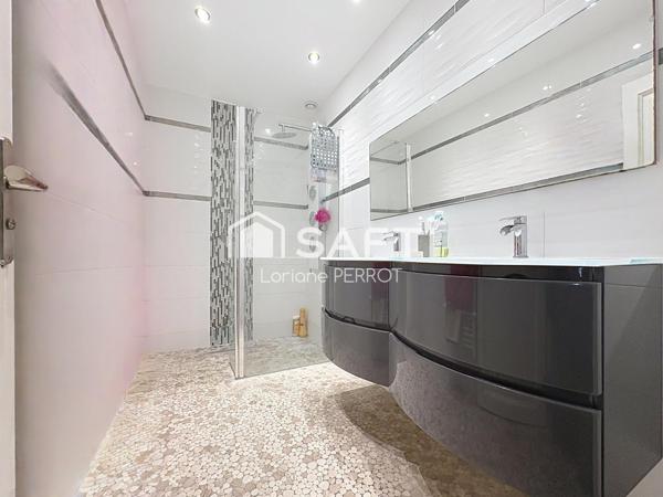 Maison de Ville de plus 200 m2 en centre ville