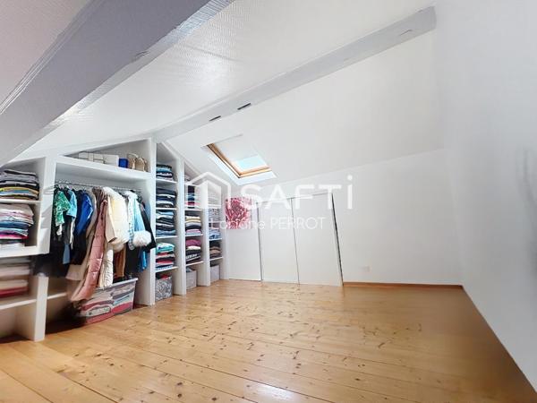 Maison de Ville de plus 200 m2 en centre ville