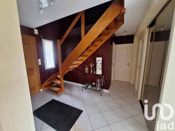 Maison 6 pièces de 153 m² à Plénée-Jugon (22640)