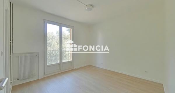 Location Studio 23 m² - Les Pavillons-sous-bois 93320