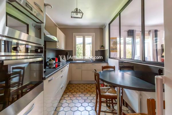 Vente                                                      Maison
                        
                     7 pièces                      132 m2                     à Sucy-en-Brie