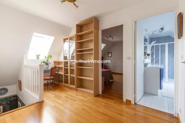 Vente                                                      Maison
                        
                     7 pièces                      132 m2                     à Sucy-en-Brie