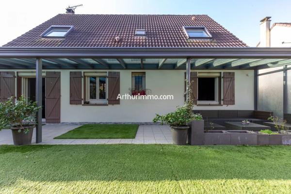 Vente                                                      Maison
                        
                     7 pièces                      132 m2                     à Sucy-en-Brie