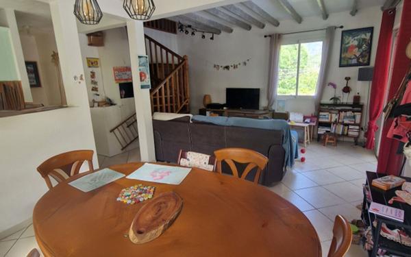 Maison à vendre    5 pièces •  Cilaos