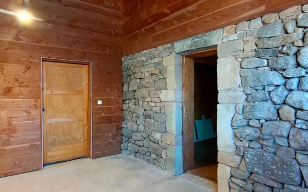 Maison à vendre    4 pièces •  Larroque