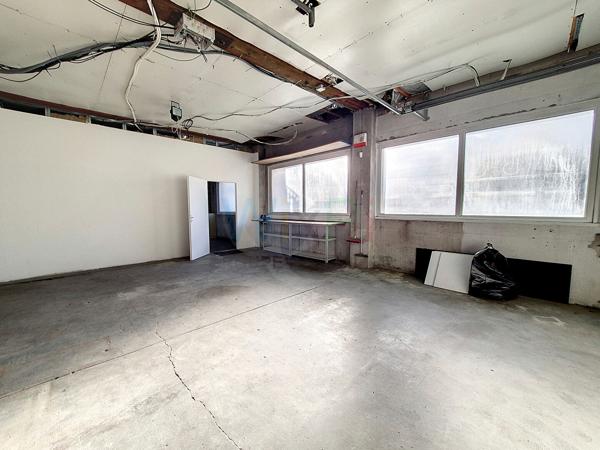 ATELIER + HABITATION ou BUREAU , Albertville ATELIER + HABITATION ou BUREAU , Albertville