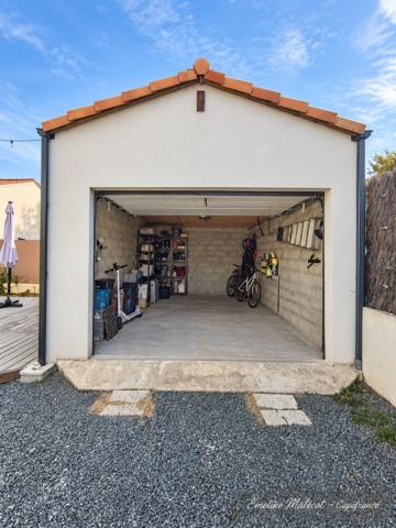 CENON – Maison 2022 DPE A/A – 127 m² – 4 chambres + bureau – Piscine – Garage
