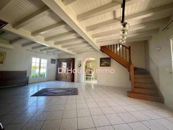 Maison à vendre 6 pièces de 211 m²