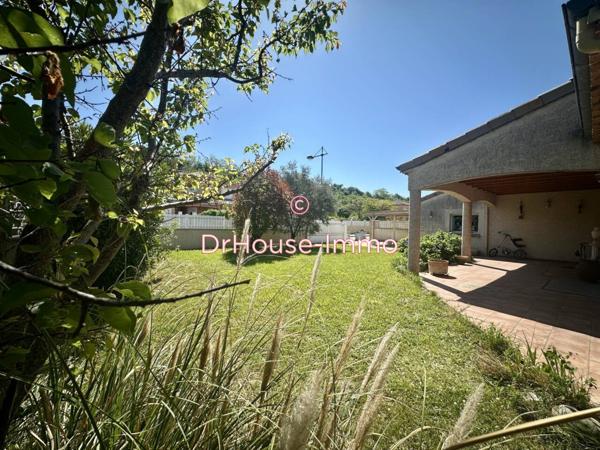 Maison à vendre 6 pièces de 211 m²