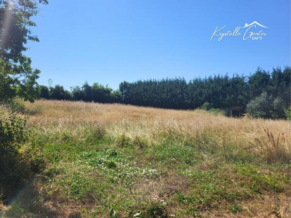 A Champvans grand terrain en partie constructible!