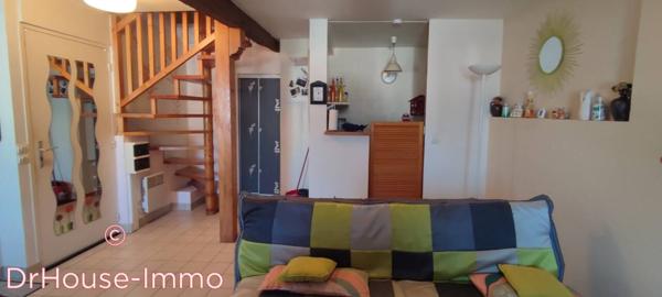 Immeuble à vendre 9 pièces de 145 m²