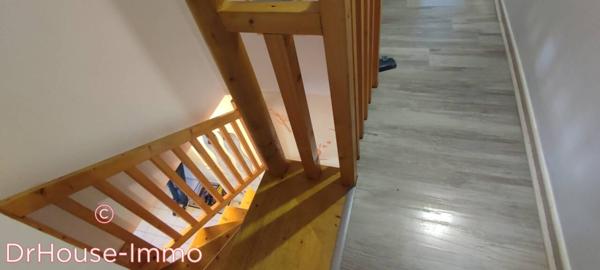 Immeuble à vendre 9 pièces de 145 m²