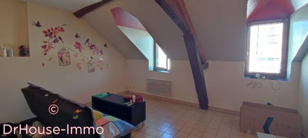 Immeuble à vendre 9 pièces de 145 m²