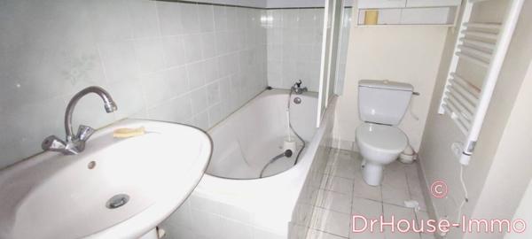 Immeuble à vendre 9 pièces de 145 m²