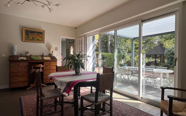 Maison à vendre    5 pièces •  La Baule-Escoublac