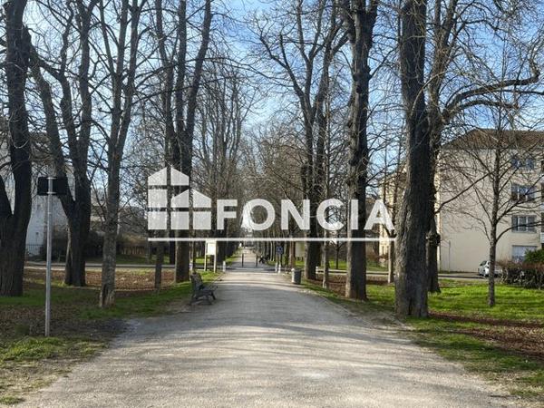 À vendre Studio 26.04 m² - Dijon 21000