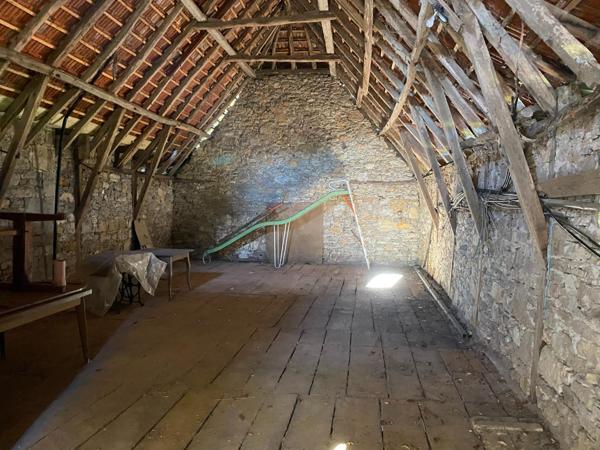 Potentiel permettant une multitude de projets touristiques, artisanaux ou agricoles.