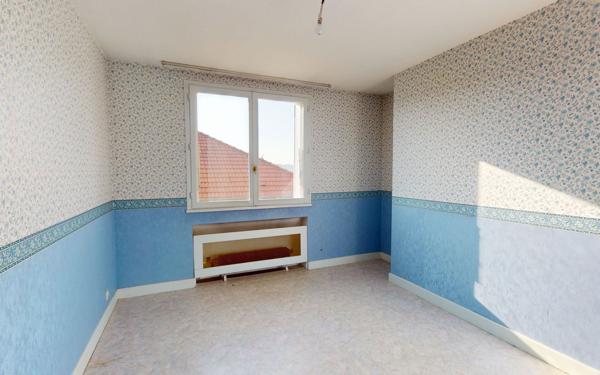 Immeuble à vendre    7 pièces •  Bar-le-Duc