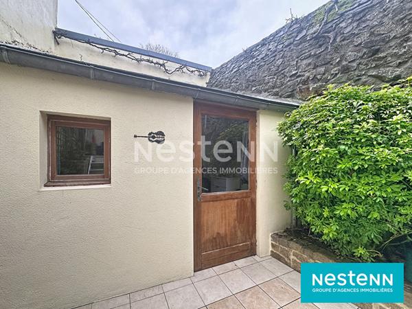 VENTE - MAISON DE VILLE PROCHE LEGUE ET CENTRE AVEC EXTERIEUR ET GARAGE