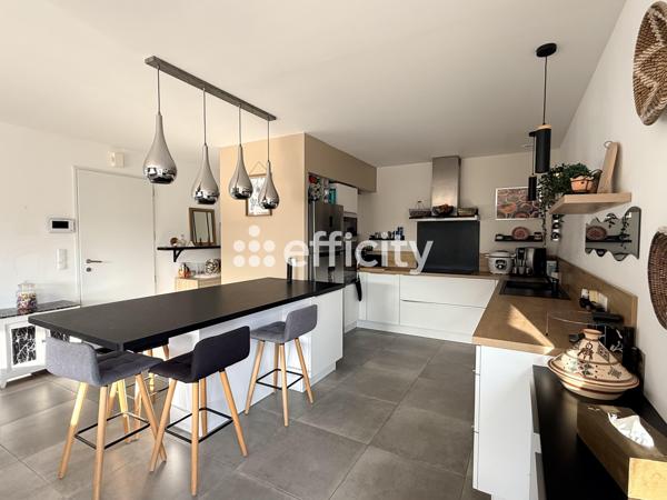 Maison 5 pièces - 127 m² Exclusivité efficity