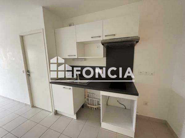 Location Appartement 3 pièces 57.1 m² - 177 RUE DU PAS NOTRE DAME Tours 37100