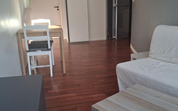 Appartement à louer    2 pièces •  Saintes