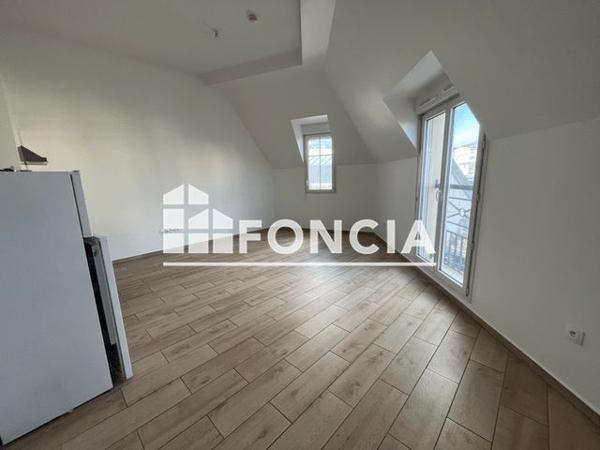 Location Studio 35.7 m² - 7 RUE DU CHEMIN DE FER -1 BOULEVARD DE STRASBOURG Villiers Sur Marne 94350