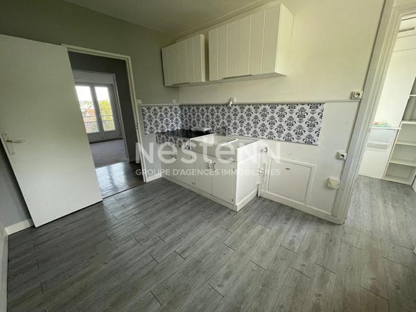 Appartement 2 pièces à vendre à Chilly-Mazarin - CENTRE-VILLE - résidence la libération isolée ravalée et clôturée