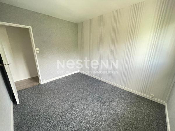 Appartement 2 pièces à vendre à Chilly-Mazarin - CENTRE-VILLE - résidence la libération isolée ravalée et clôturée