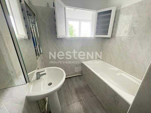 Appartement 2 pièces à vendre à Chilly-Mazarin - CENTRE-VILLE - résidence la libération isolée ravalée et clôturée