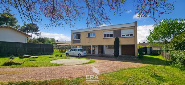 EYSINES LE VIGEAN - Maison 150 m² sur  plus de 1000 m² de parcelle - proche Tram et commerces