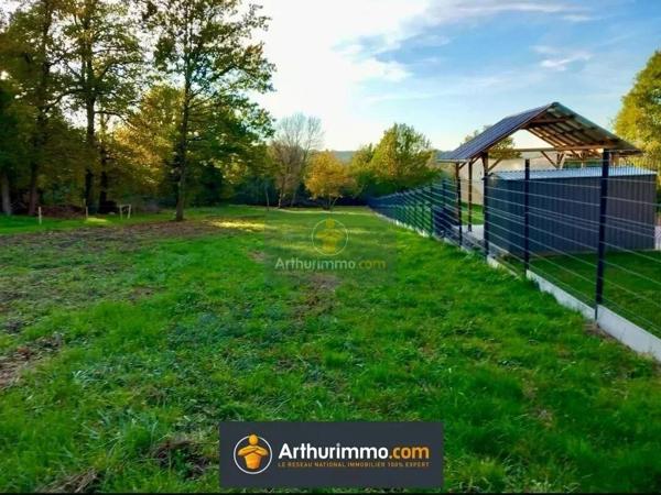Vente                                                      Terrain
                        
                                         2144 m2                     à Pommeuse